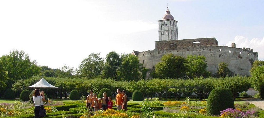 Ausflugstipp Haubiversum und Schallaburg